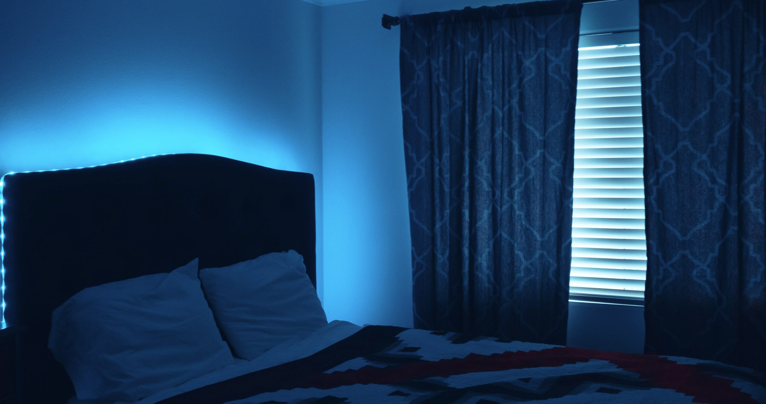 7 must have wall beds and murphy beds for room space saving designs and ideas